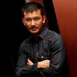 Sutradara & Bintang Love in Paris Sampaikan Belasungkawa