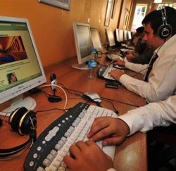 Broadband Tak Sekadar Perang Hotspot di Mall