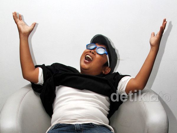 Adul Sabar Tunggu Momongan