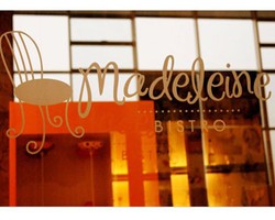 10 Rekomendasi Resto Terbaik untuk Hang Out Sepanjang 2012