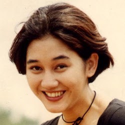 Rp 25 Miliar untuk Film Tentang Nike Ardila