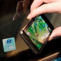 Brumm.. Hidupkan Mobil Bisa Lewat Smartphone