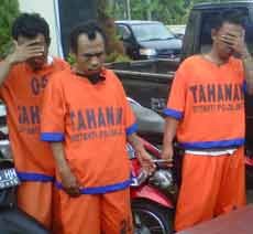 Sindikat Pencuri Mobil Pick Up Dibekuk