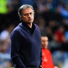 Mourinho Tolak Komentari Masa Depannya
