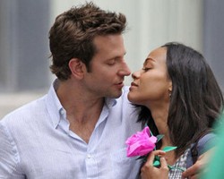 Bradley Cooper & Zoe Saldana Dikabarkan Akan Menikah