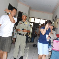 Kos Mewah Dirazia, 2 Pasangan Mesum Diamankan