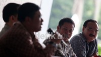 Menurut mereka, ada empat kejahatan yang telah dilakukan oleh PSSI dan KPSI, kesalahan kesalahan tersebut adalah, kejahatan kemanusiaan, menelantarkan manusia, kejahatan pajak, kerusuhan.