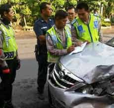 2012 Kecelakaan di Surabaya Capai 1.119, Kerugian Rp 1 Miliar