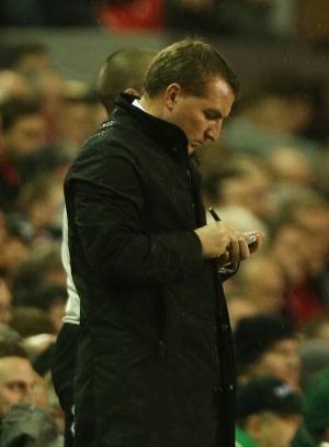 Terserang Virus, Rodgers Tak Temani Liverpool Sambangi QPR