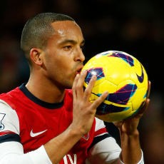 Demi Kontrak Baru, Walcott Terus Dirayu Wenger