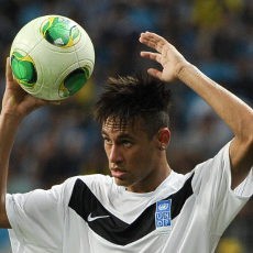 Ayah Neymar: Anakku Lebih Cocok Main di Barca