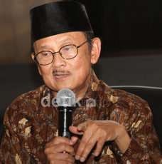 Habibie: Selamat Ulang Tahun Taufiq Kiemas, Semoga Panjang Umur