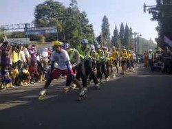 Polisi Bersepatu Roda & Bersepeda Akan Patroli di Jakarta Night Festival