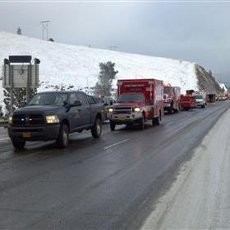 Bus di AS Tergelincir Salju & Jatuh ke Jurang, 9 Orang Tewas