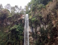 Menikmati Keselarasan Alam di Grojogan Sewu, Jateng