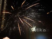 Pesta Kembang Api Sambut Tahun Baru 2013