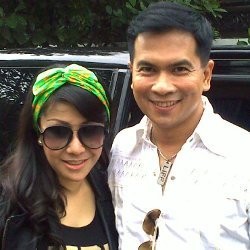 Krisna Mukti Ajak Pacar Baru Rayakan Pergantian Tahun di Bali