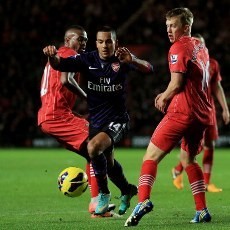 Arsenal-Soton Sama Kuat 1-1