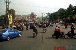 Pemkot Depok Ancam Segel Toko yang Mepet Jalan Margonda