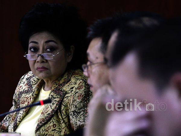 3 Saksi Meringankan Hartati 3 Saksi Meringankan Hartati