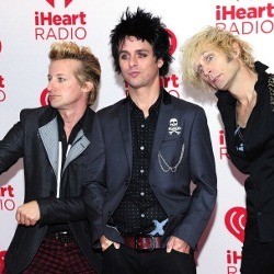 Vokalis Belum Pulih, Green Day Umumkan Jadwal Tur Baru