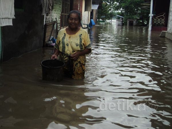 Bengawan Solo Meluap, Bojonegoro Banjir