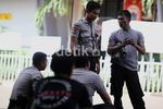 Brimob Jaga Kantor Persija