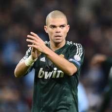 Madrid Bakal Ditinggal Pepe Sebulan