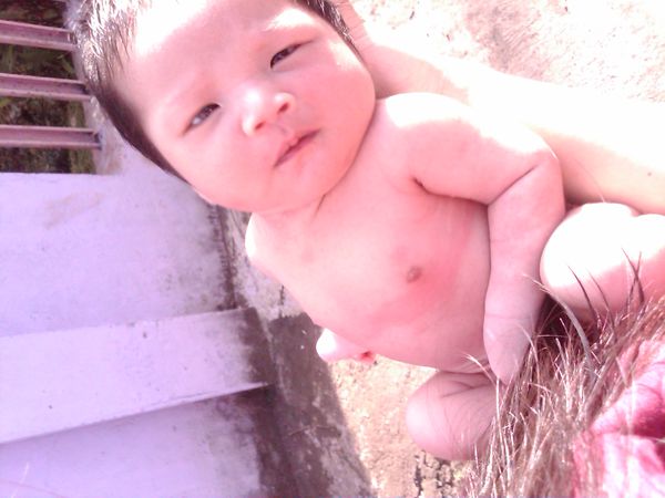 Diego Ryoichi Nussanky, 9 Bulan, Lelaki