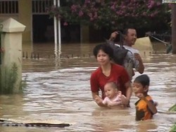 Banjir Kembali Landa Permukiman Warga di Tepian Sungai Deli Medan