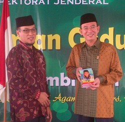 Suryadharma Ali Resmikan Gedung Baru Irjen Kemenag Senilai Rp 26 M