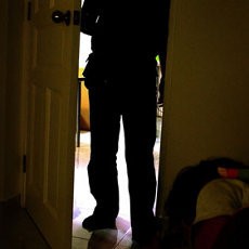 Duh! 2 Bocah Malaysia Jadi Korban Kekerasan Seks Ayah & Kakeknya