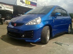 Bodi Kit Yaris dan Jazz Mulai Rp 1 Juta