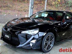 Hachi Roku Makin Bertenaga