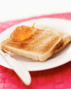 Yuk, Racik Topping Roti Panggang Rendah Kalori!