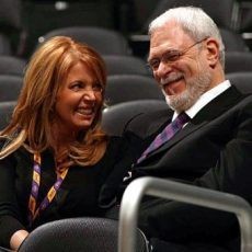 Pacaran Sejak 1999, Phil Jackson Akhirnya Lamar Sang Pacar
