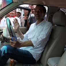 Pelat Mobil Ganti, Jokowi: Saya Nggak Pernah Urusan dengan Nomor