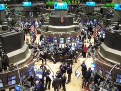 Data Tenaga Kerja Dorong Wall Street Ke Posisi Tertinggi Dalam 5 Tahun