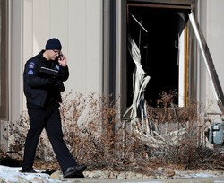 Pria Bersenjata dan 3 Sanderanya Tewas Dekat Lokasi Tragedi Film Batman 