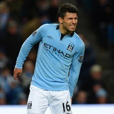 Cedera Hamstring, Aguero Jalani Perawatan di Italia