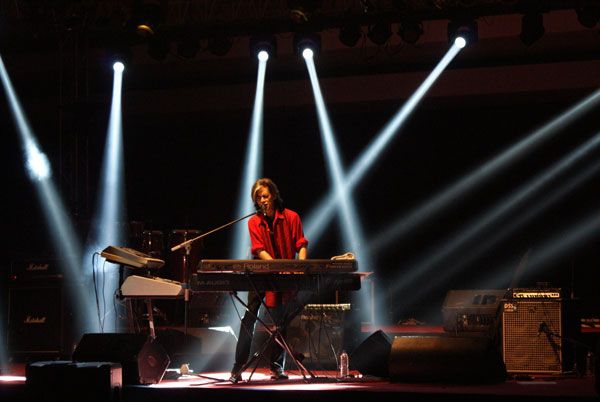 Konser Antologi Mengagumkan Fariz RM di Bandung