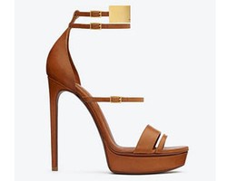 Koleksi Sepatu Terbaru yang Elegan dari Bottega Veneta