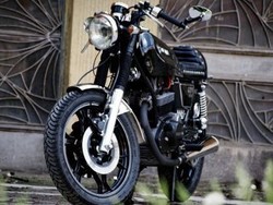 Ciamik! Sang Legendaris Ducati 350 GTV Bergaya Cafe Racer