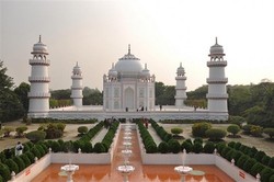 Lha, Taj Mahal Kok Ada di Bangladesh?