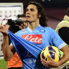 El Matador Cavani Dahsyat