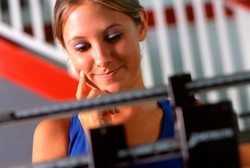 Astaga, Siapa Sangka Wanita Bisa Kepincut Mati-matian Pada 5 Hal Ini 