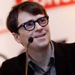 Promotor Siapkan Pawang Hujan Untuk Konser Weezer