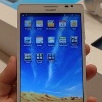 Huawei Ascend Mate, Smartphone Terbesar di Dunia