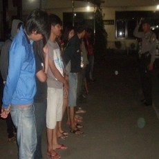 17 Pasangan Mesum Terjaring Razia