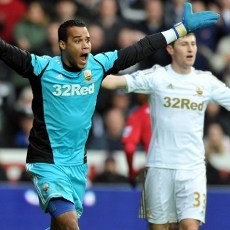 Terinspirasi QPR, Swansea Ingin Kejutkan Chelsea